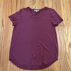 V-neck t shirt, never worn. Beautiful fall color, dark mauve. Size XL